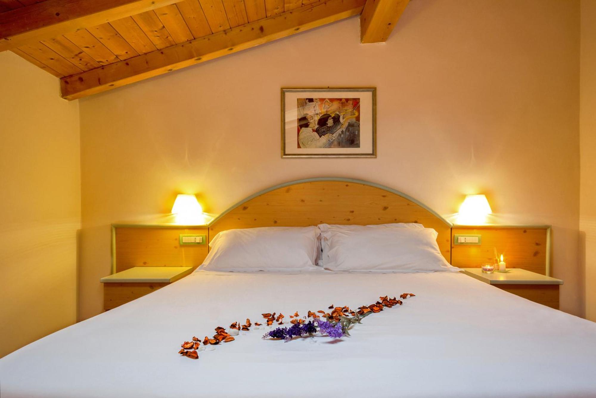 Hotel Touring Ферара Стая снимка
